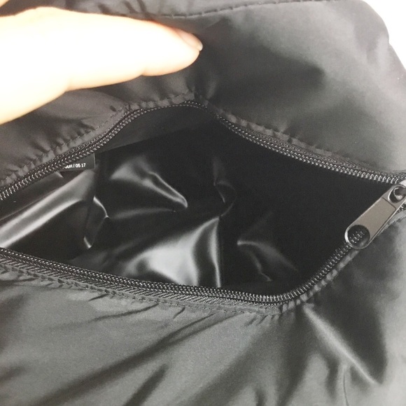 Victoria's Secret Pink Insulated Cooler Tote Bag - Picture 3 of 4